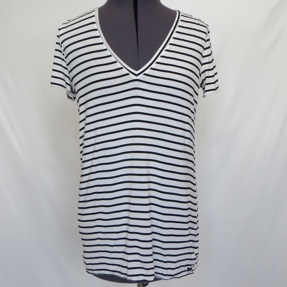 PINK Victoria's Secret Black and White Striped Tee, Size XS 🔴CLEARANCE 🔴 - Picture 1 of 2